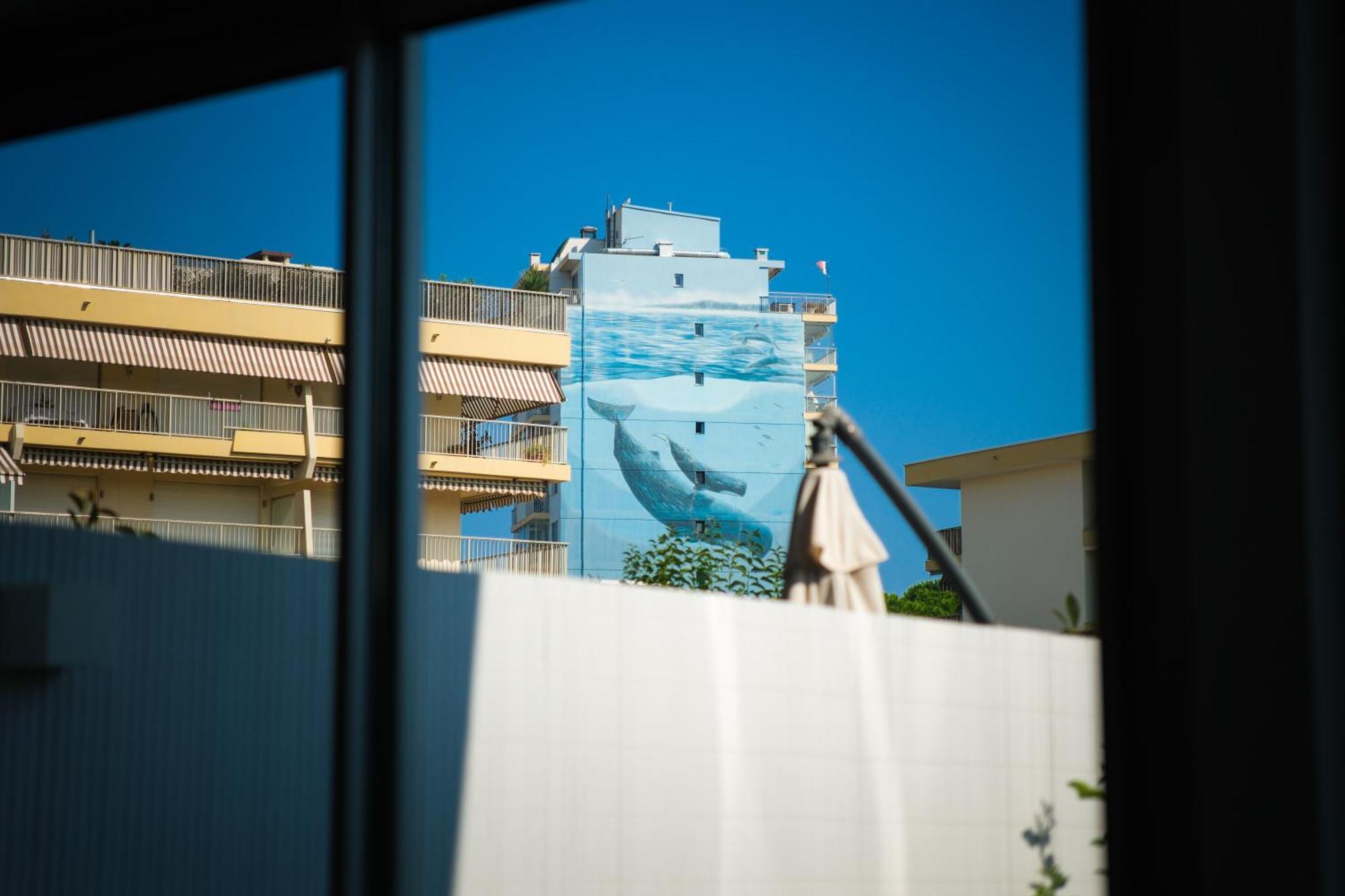 Villa Bono Jacuzzi & Spa Saint-Laurent-du-Var Eksteriør bilde